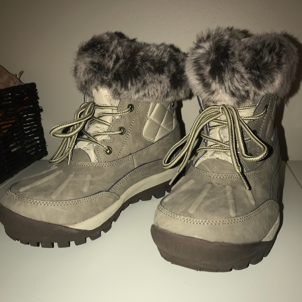 Winter boots